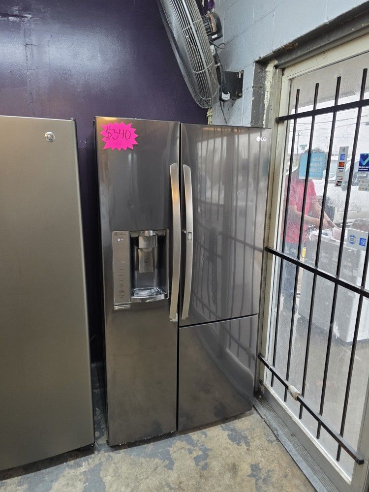 LG Side By Side Refrigerator