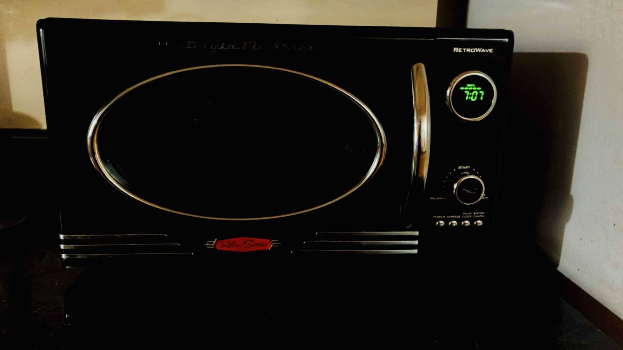 Retro Microwave