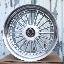 Staggered 18x8 ET30 & 18x9 ET35 5x112/120 Silver Wheels CB72.56 50.1mm caps BMW Audi VW MB