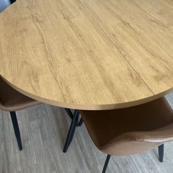  Dinning Table With 2 Chairs  