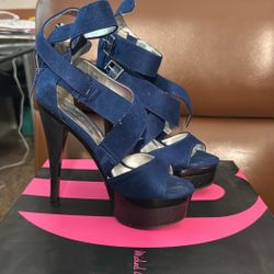 Size 5 Blue Heels 