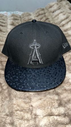 Black Los Angeles Angels Gray Bottom Angels Baseball Side Patch New Era 59Fifty Fitted