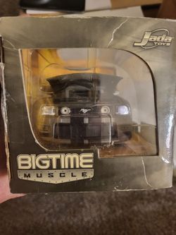 BIGTIME MUSCLE FORD MUSTANG GT 1/24 Scale