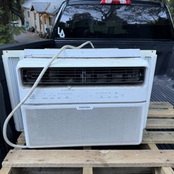 GE & Toshiba Window Air conditioner Units