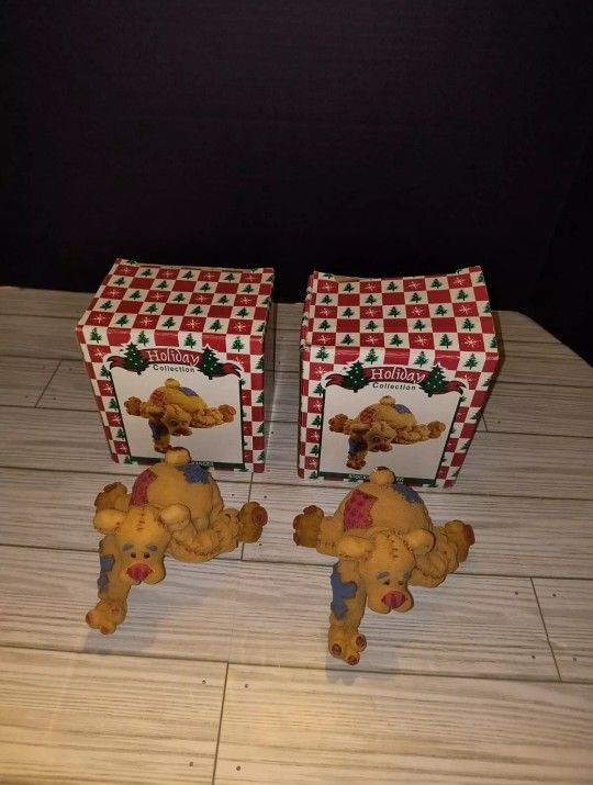 Holiday Collection Vintage Christmas Bear Stocking Hangers Set World Bazaars Inc