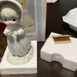 1) Precious Moments”He Loves Me “ With Box Limited Edition  2) Enesco Precious Moments Member's Only Figurine Dawn's Early Light PM-