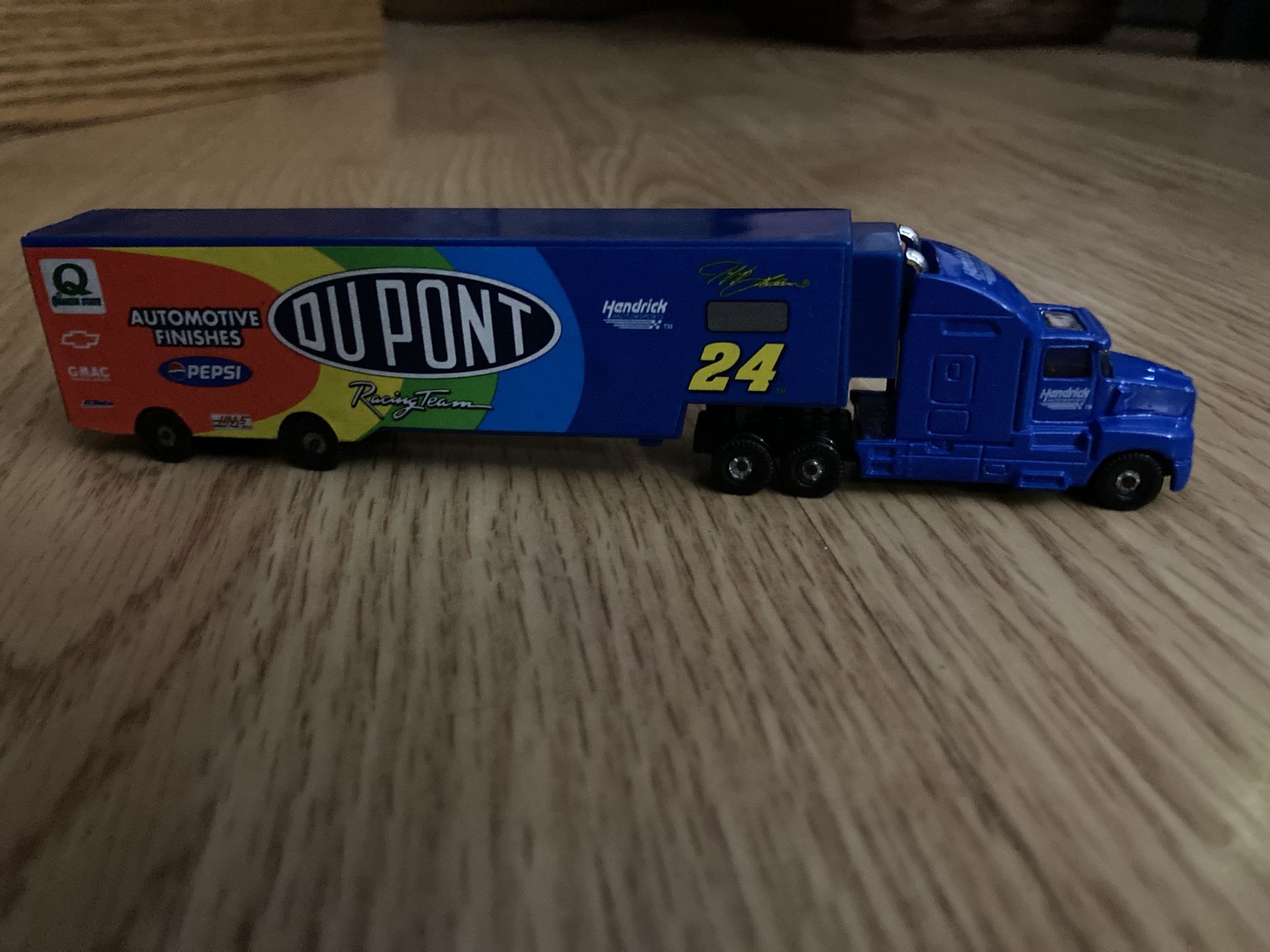 NASCAR Jeff Gordon Semi-Truck