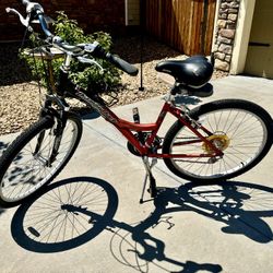 🚲 For Sale: Pre-Owned Barely Ridden Diamondback Wildwood 21-Speed Bike for Women 🚲