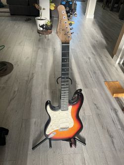 Fretlight Electric Guitar Left Handed & GLX 30 Guitar Amp