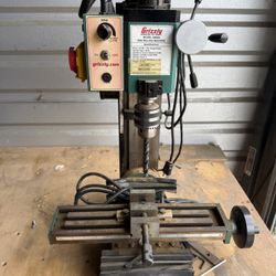Grizzly Mini Milling Machine