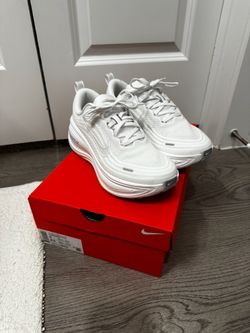 Nike Vomero Plus