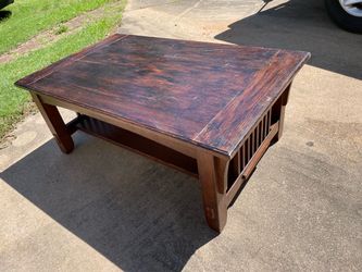 Coffee tables & small tables
