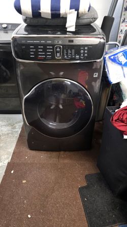 Samsung electric dryer.