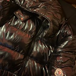 Moncler Puffer (shiny)
