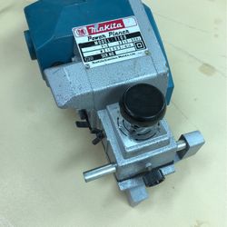 Makita power planer