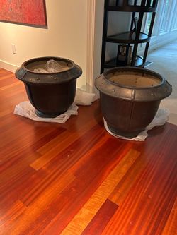 Home decor -indoor/outdoor planters.  Perfect condition like new.