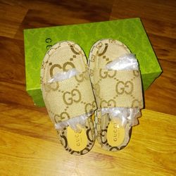 Gucci Slides