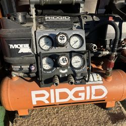 RIDGID Tri-Stack 5-gallon portable air compressor