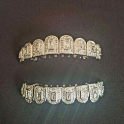 Premium Iced Out Grillz (Top & Bottom) 💎 Detailed Stone Design – Brand New