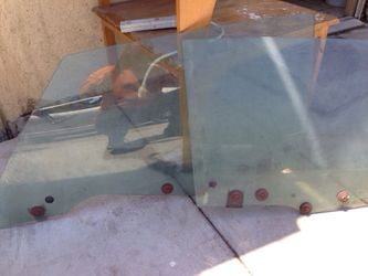 Front door glass 4 1970-1972 Monte Carlo