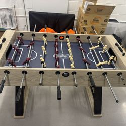 BARRINGTON BILLIARDS FOOSBALL TABLE 