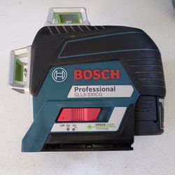 Bosch GLL3-330CG Self Leveling Laser 