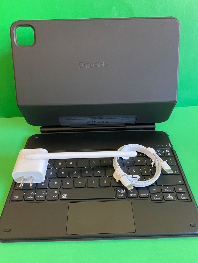 128GB Apple IPad Pro 11” 4th Generation (2022 Model / M2 chip) Wi