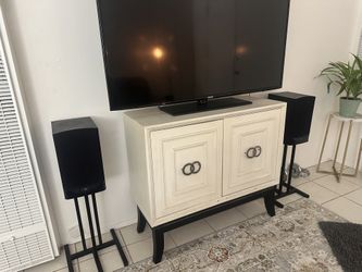 TV stand cabinet