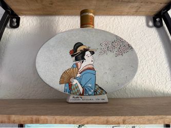 Geisha decanter