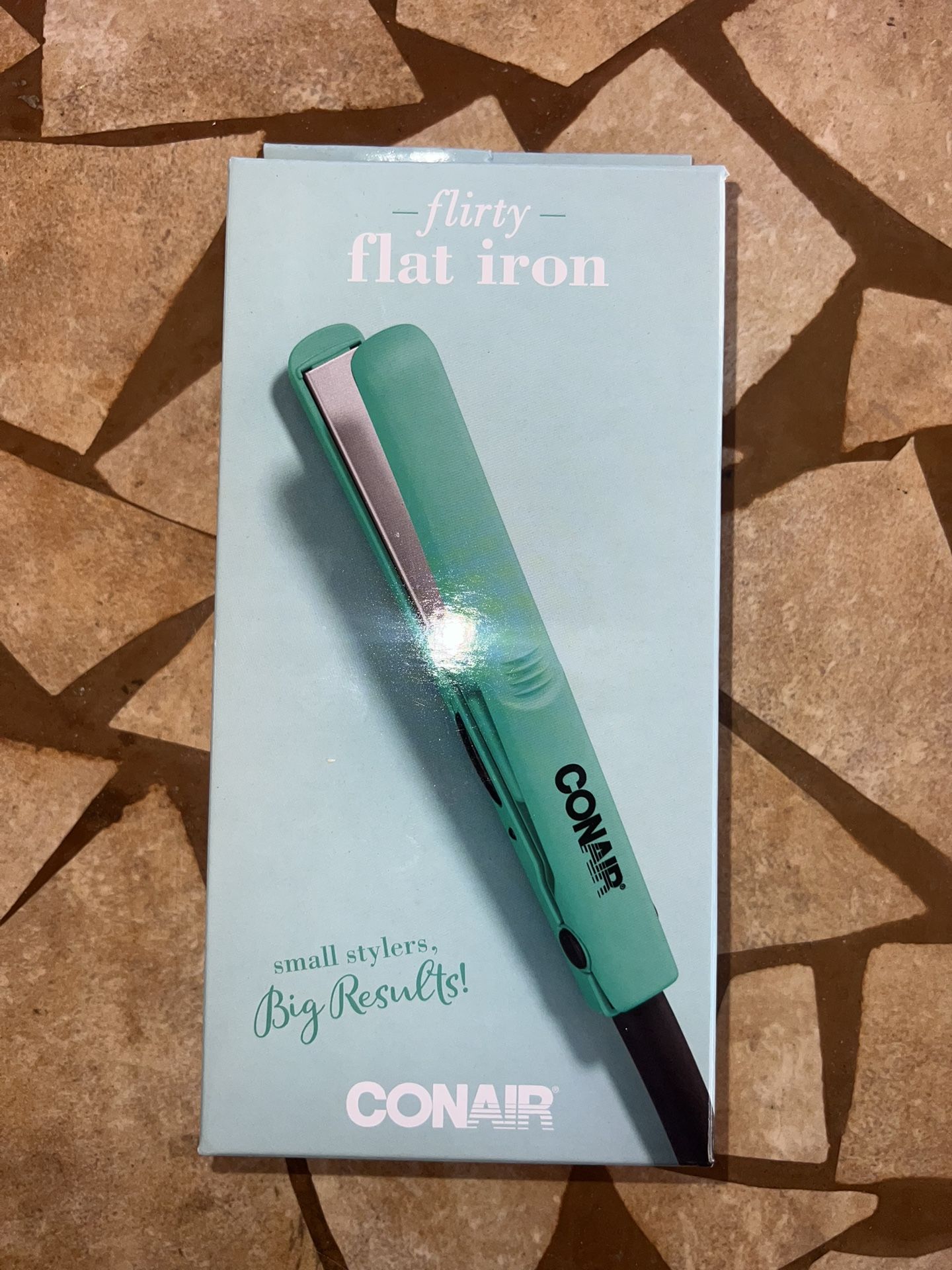 Conair Mini 1/2" Ceramic Flat Iron Hair Straightener Turquoise