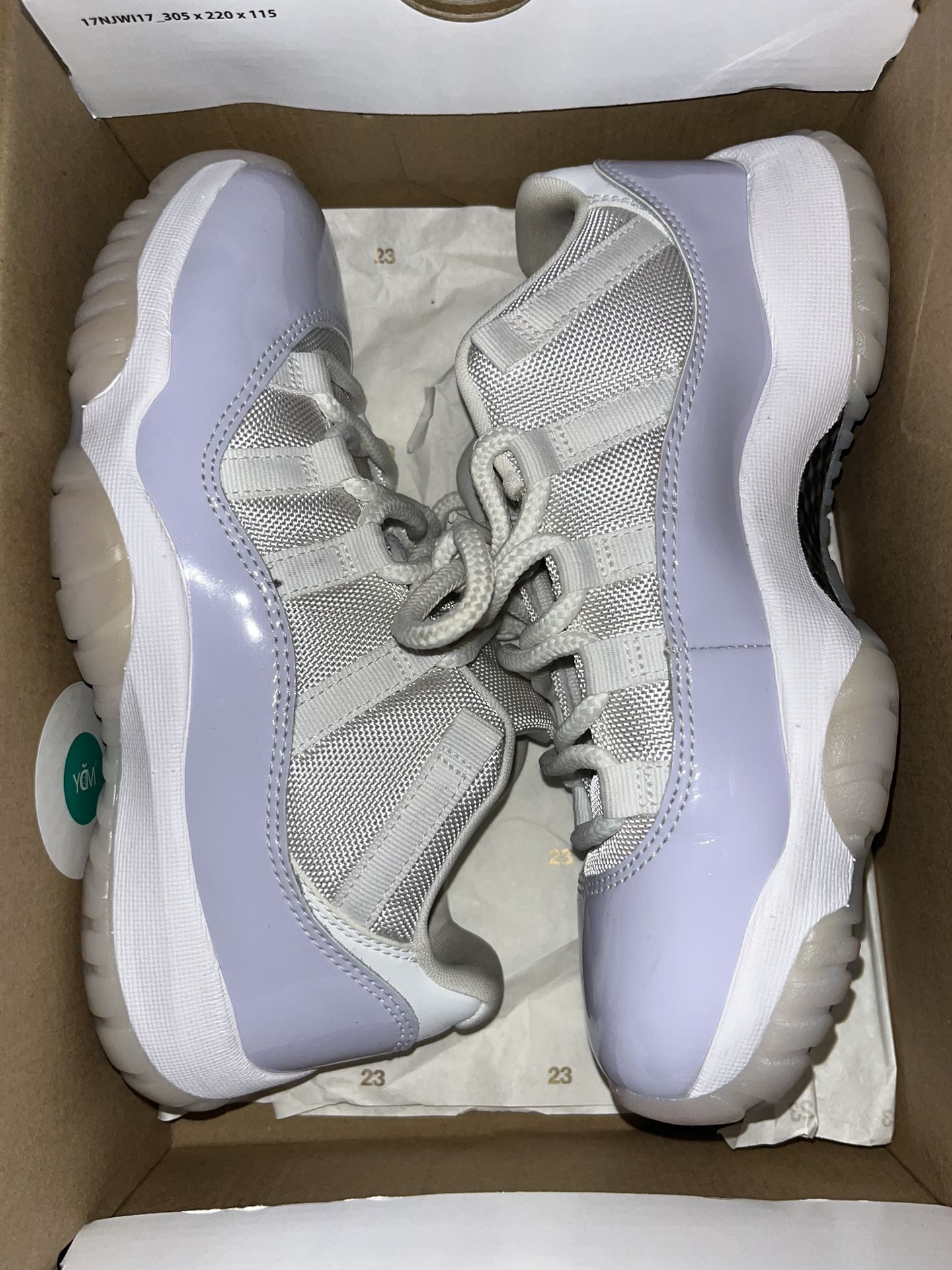 Jordan 11s Low Retro Violet 