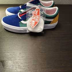 Brand New VANS Size 8 Womens
