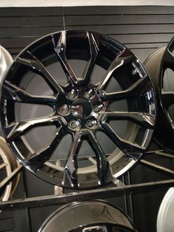 22x9 black rims 6 lug 6x139 6x5.5 on new tires 305 40 22