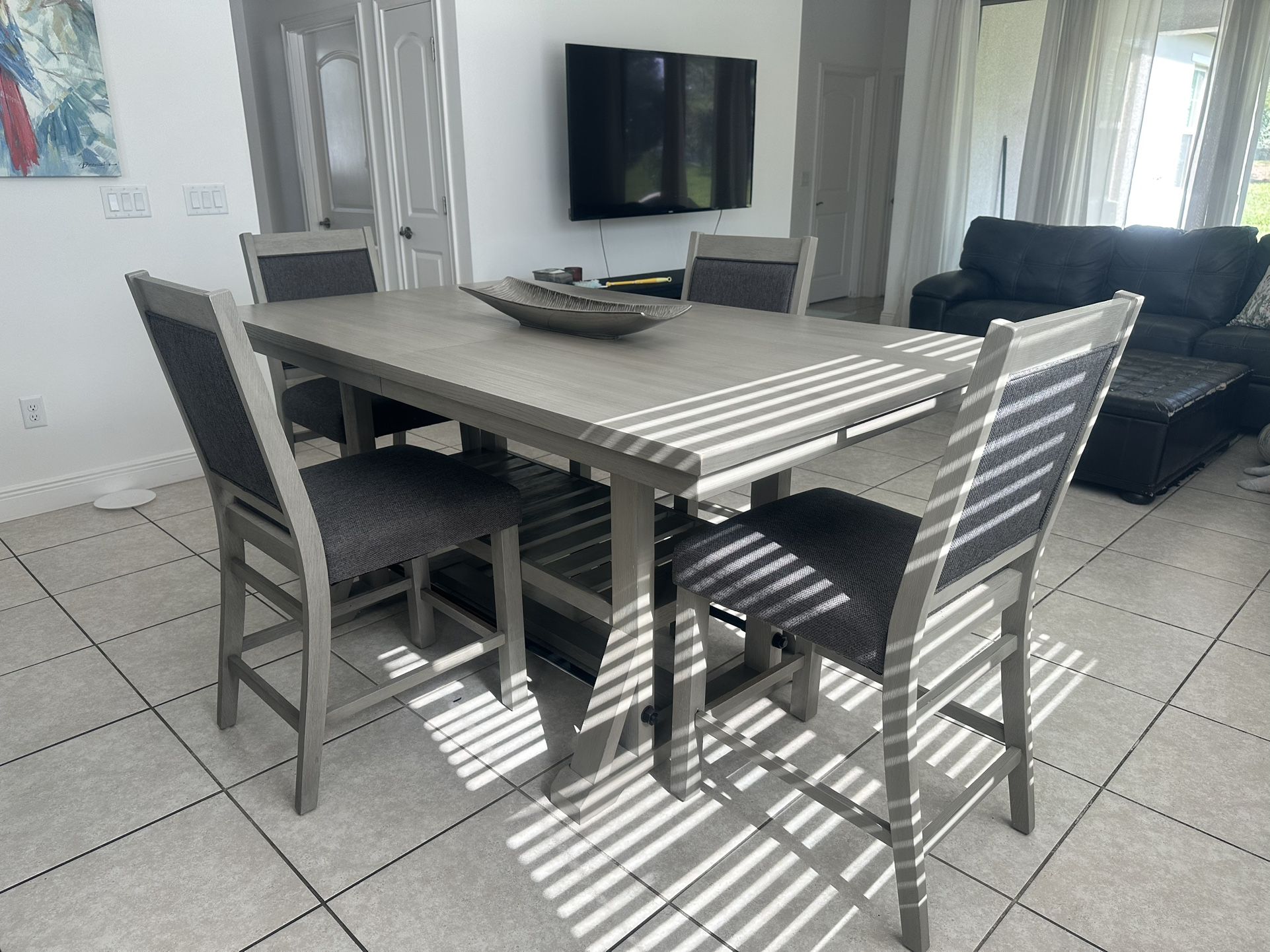 Gray Color Dinning Room Table 