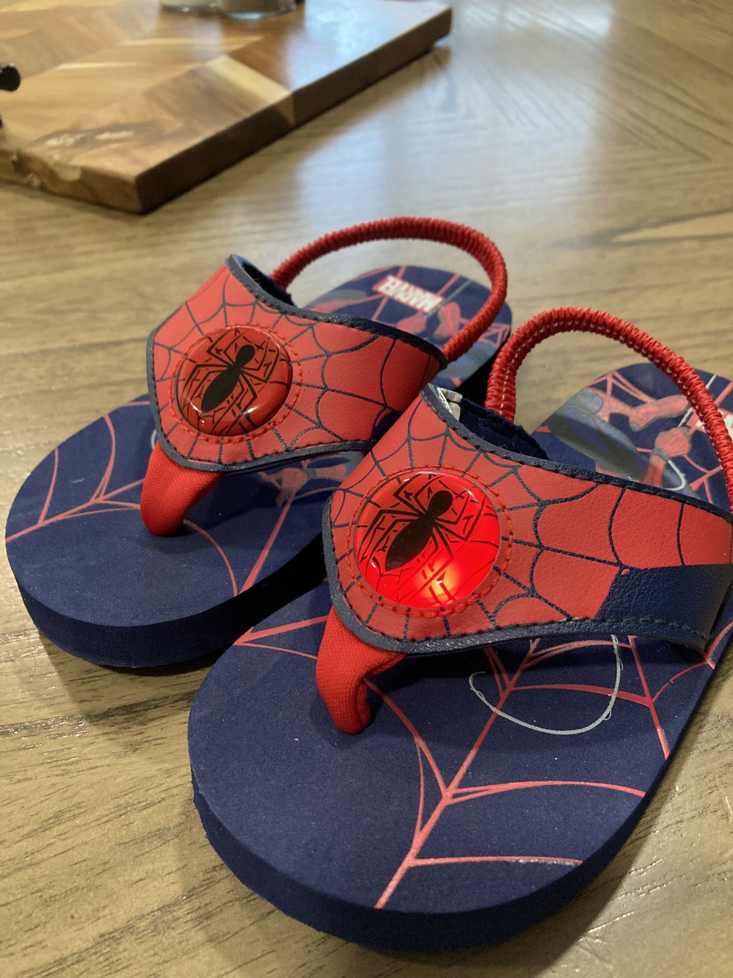 New Light up Spider-Man Sandals 9c-10c