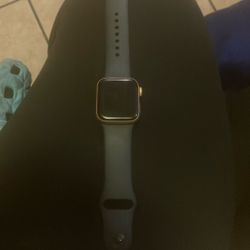 Apple Watch Serious 4 