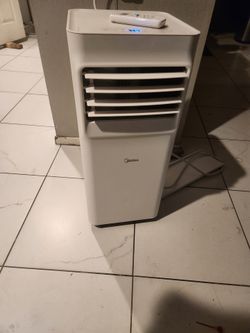 Ac portable has control and works amazing new