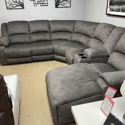 Benlocke Flannel 6pc Manual Reclining Sectional w/ RAF Chaise 