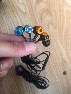 Skull candy headphones