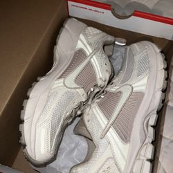 Women Nike Shoes 