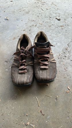 Skechers Brown Leather Lace-Up Sneakers