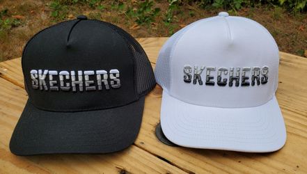 Skechers Trucker Hat – Black & White Set