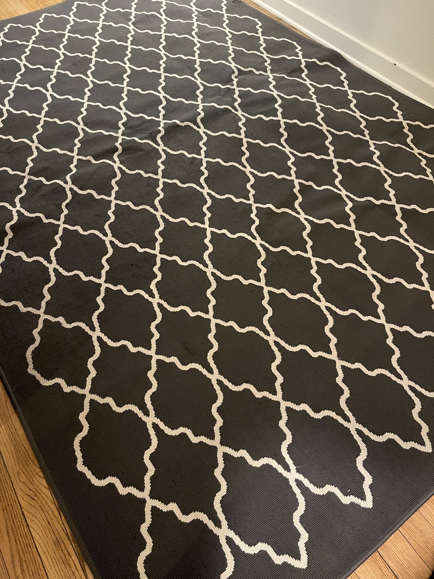 IKEA HOVSLUND Large Rug - Moroccan Lattice Design