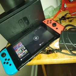 Nintendo Switch 