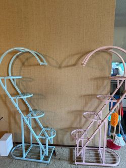 Metal Plant Stand with Arch Design – Set of 2
