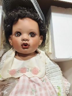 FAYZAH SPANOS, Pinky Pink