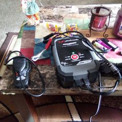 Battery Charger And Code Reader 