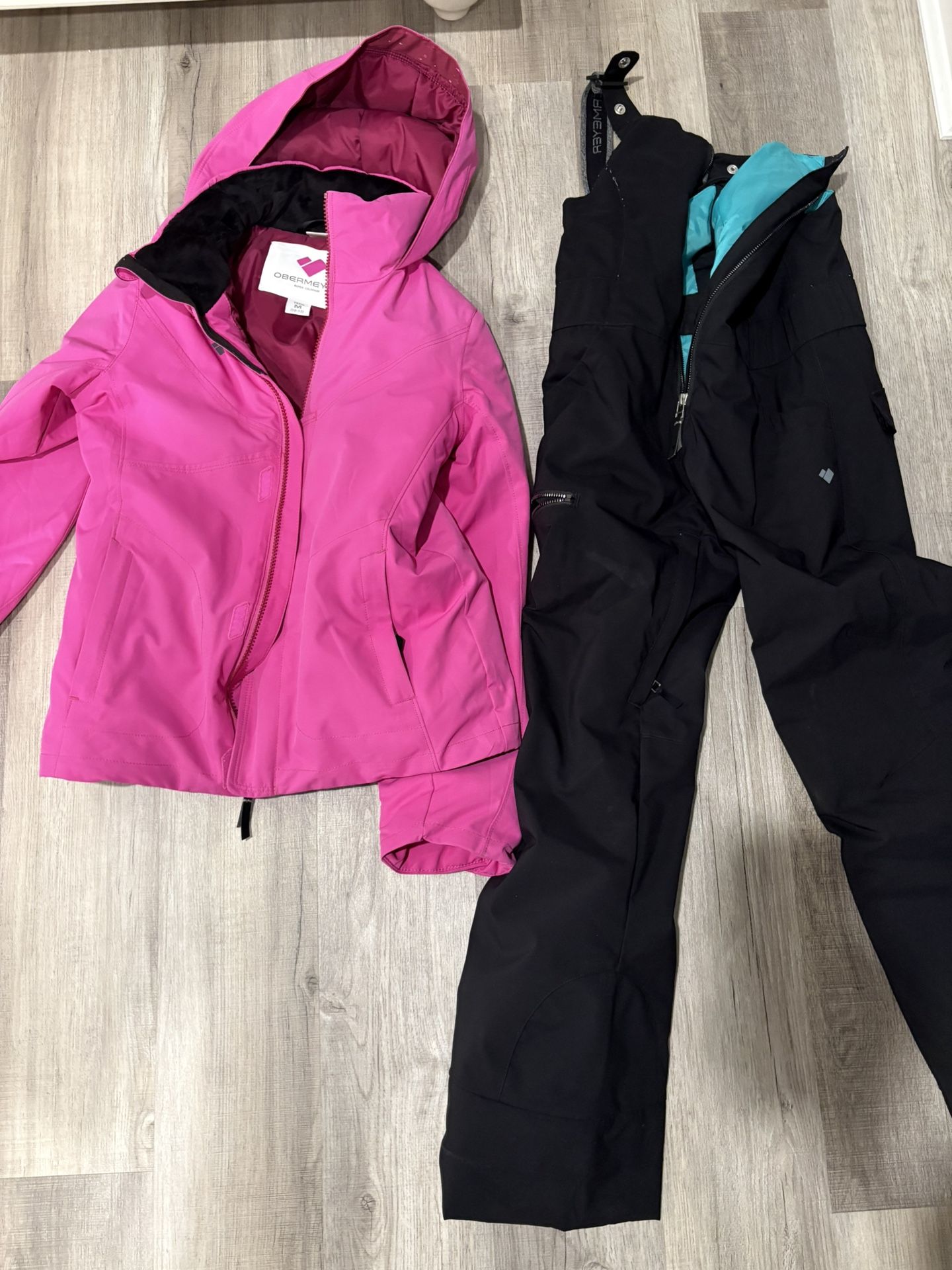 Obermeyer Rylee Ski Jacket And Pants. Medium 10-12