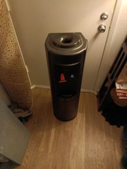 Hot/ Cold Water Dispenser