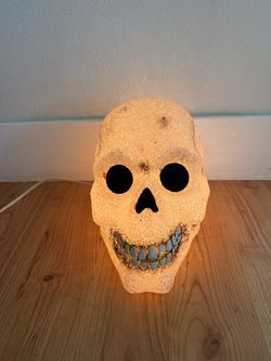 Light-Up Halloween Skull Decoration